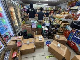 Aduanas realiza operativo relámpago en 5 locales de Panamá Este