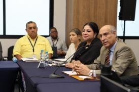 Autoridad de Aduanas y la AMP se reúnen con el sector marítimo