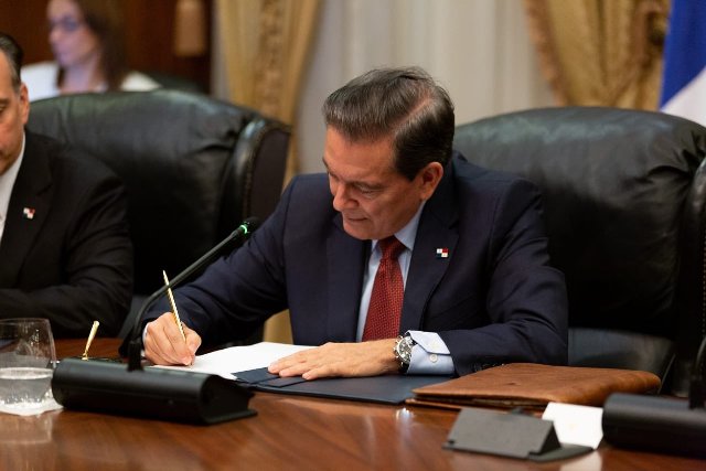 firma2