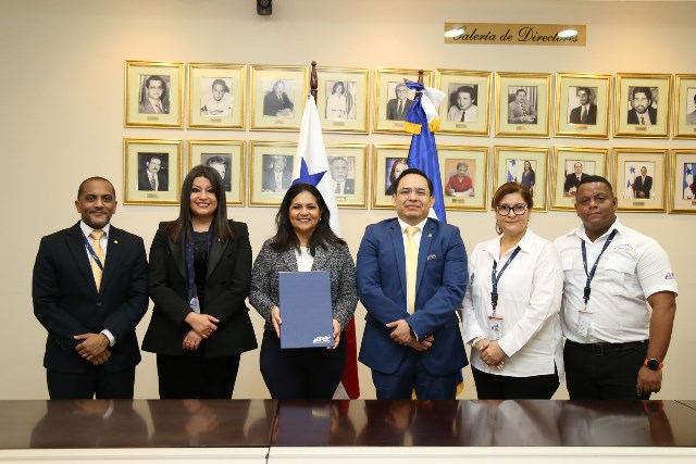 convenio con el salvador