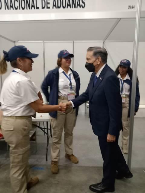 saludo presid colaborador