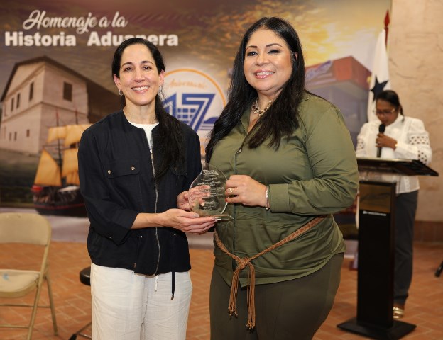 entrega de placa