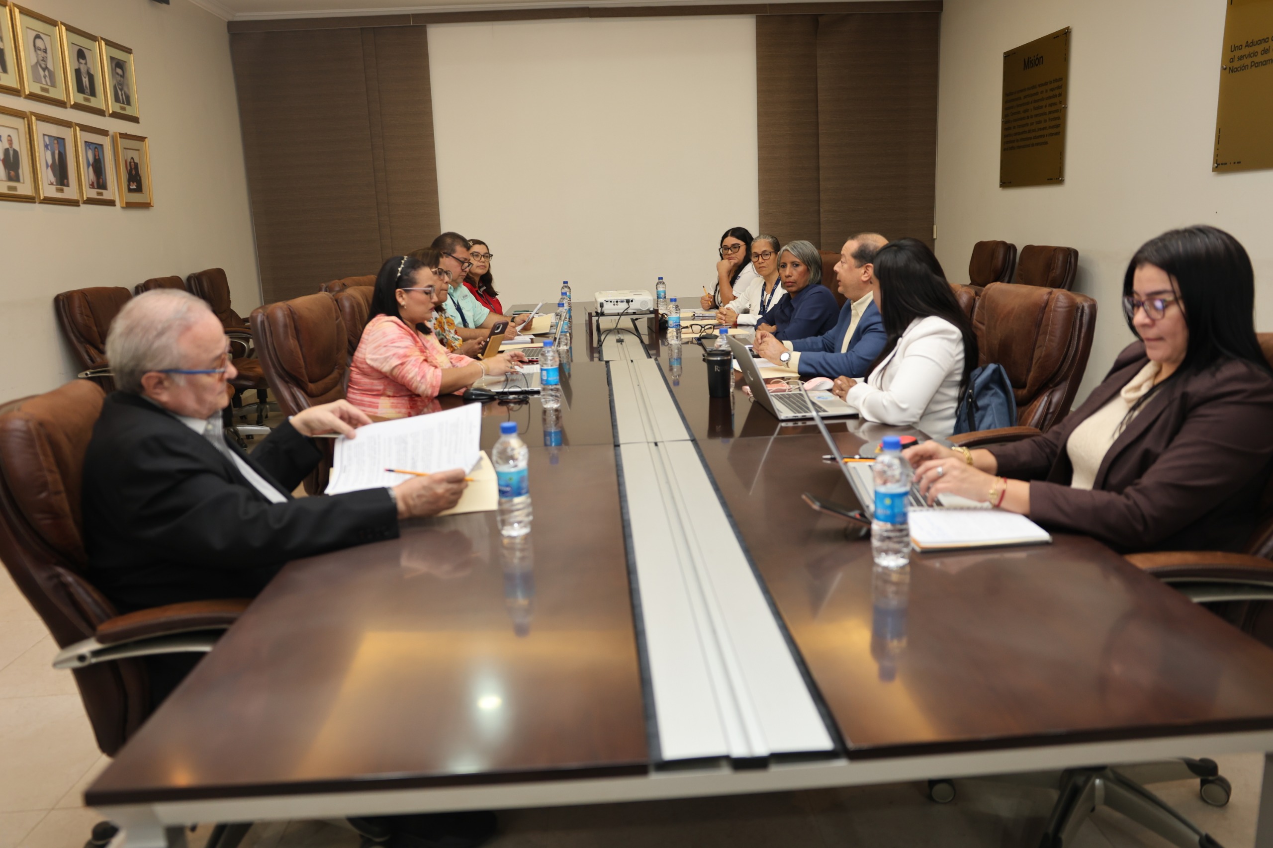 f6741205 8723 4c84 92cf 3079e3129879