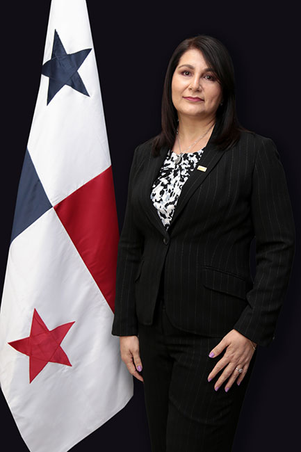 Lcda. Carmen Tapia